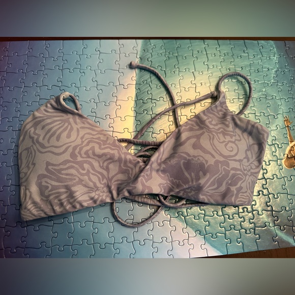 O’NEILL bikini top, BRIGGS HUNTINGTON BRALETTE TOP - Picture 2 of 9